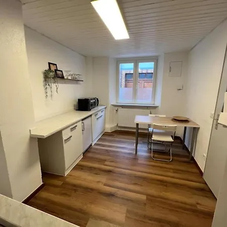 דירה In Near Rhine Promenade